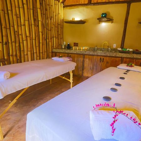 Buddy'S Hostel & Pousada Alto Paraiso Алту-Параизу-ди-Гояс Экстерьер фото