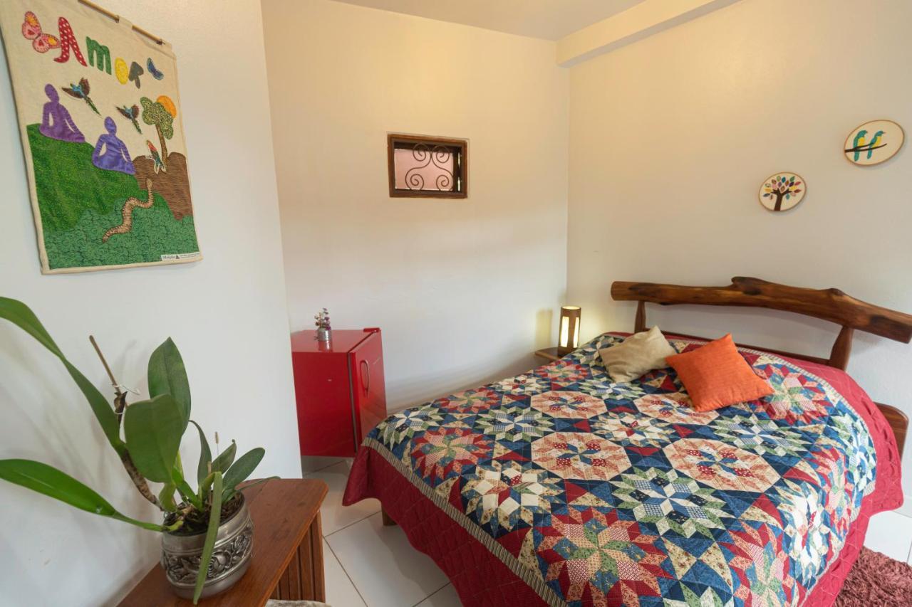 Buddy'S Hostel & Pousada Alto Paraiso Алту-Параизу-ди-Гояс Экстерьер фото