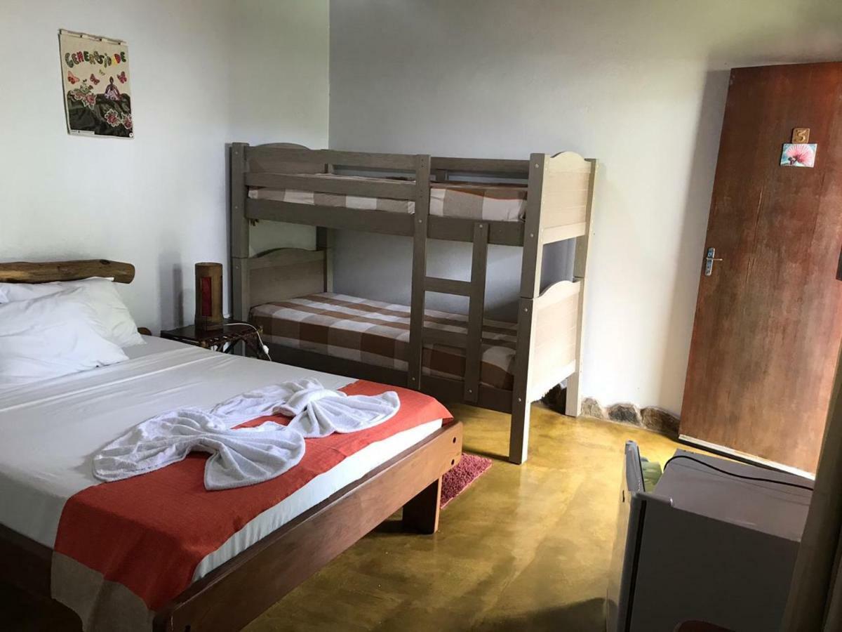 Buddy'S Hostel & Pousada Alto Paraiso Алту-Параизу-ди-Гояс Экстерьер фото