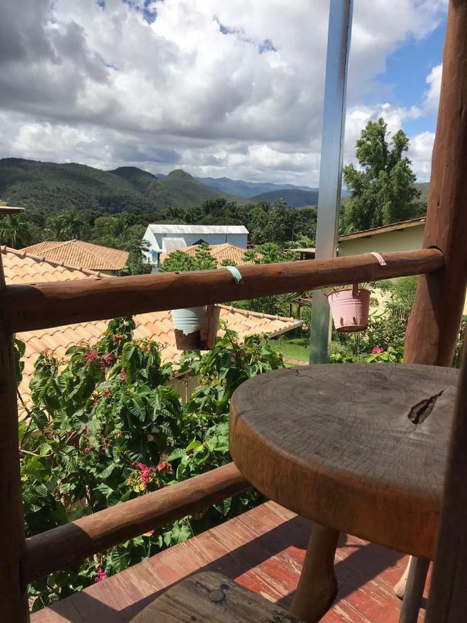 Buddy'S Hostel & Pousada Alto Paraiso Алту-Параизу-ди-Гояс Экстерьер фото