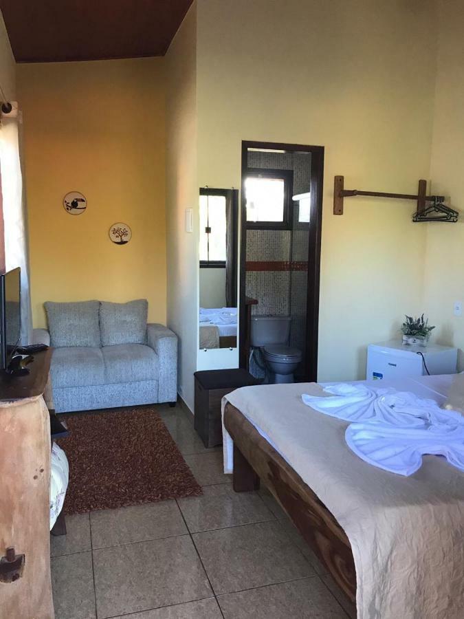 Buddy'S Hostel & Pousada Alto Paraiso Алту-Параизу-ди-Гояс Экстерьер фото
